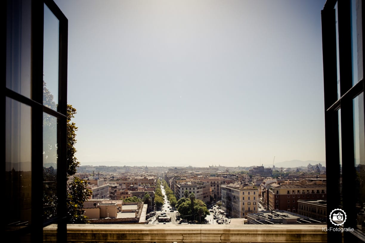 rom-fototour-blick-aus-fenster-1